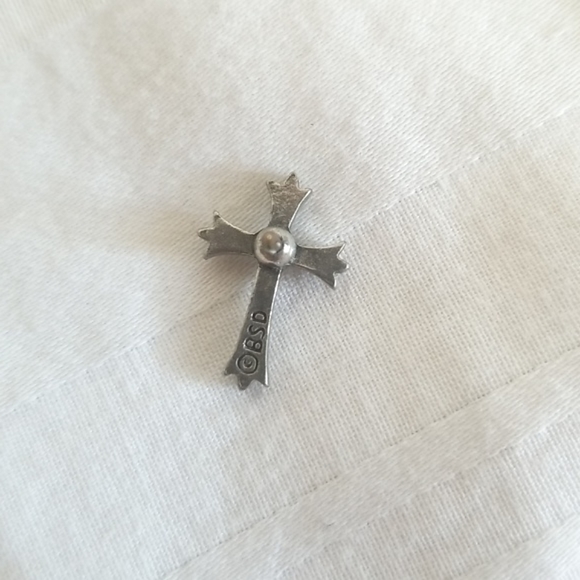 Bob Siemon Designs Pewter Cross Heart Pin - Picture 4 of 5